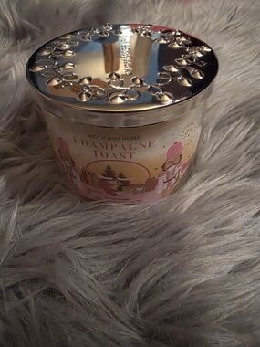 Bath & Body Works Champagne Toast 3-Wick Candle - Pink & Silver